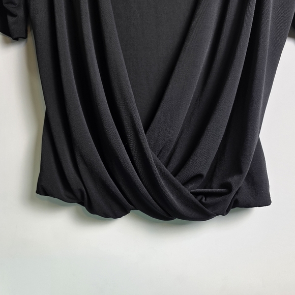 Roz & Ali Black Draped Front Top Petite L Polyester Blend - Picture 2 of 7
